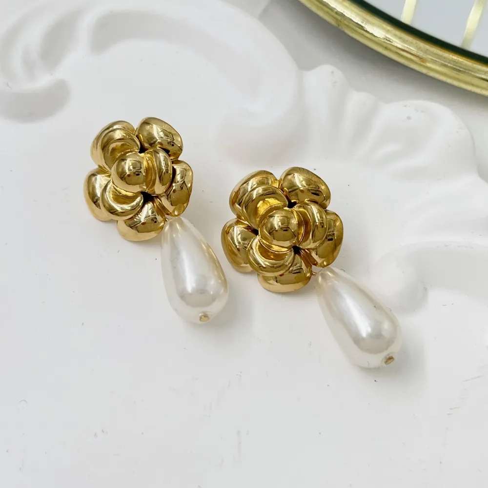 Fiore Rosa con Perla -Orecchini in Acciaio - OAP-732-360