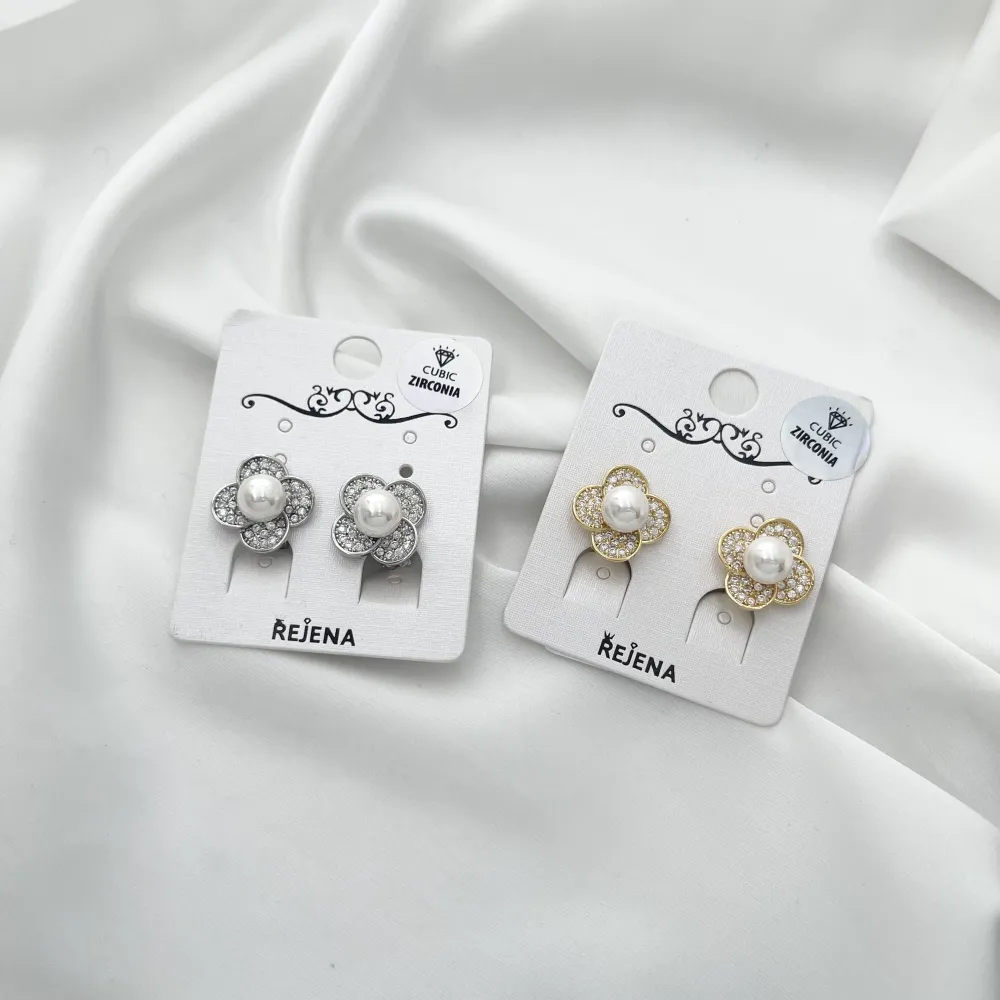 Fiore con Perla-Orecchini a Clips con Zirconia - OMK-506-223-226