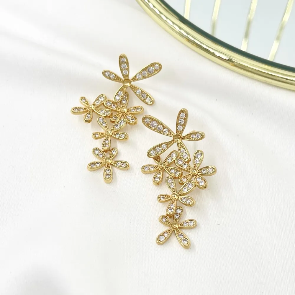 Fiore-Orecchini in Ottone e Zirconia - OMZ-103-AA27124E