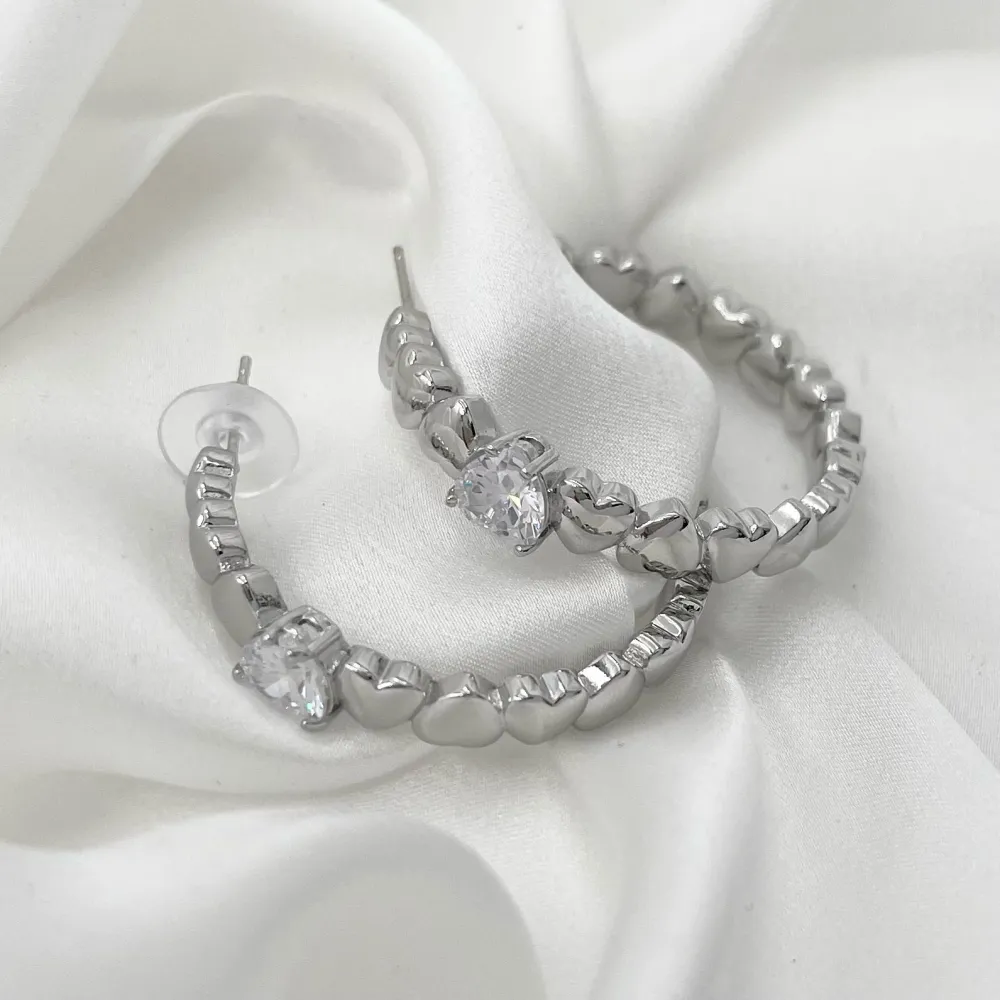 Cerchio Grande con Cuore-Orecchini con Zirconia - OMZ-109-194