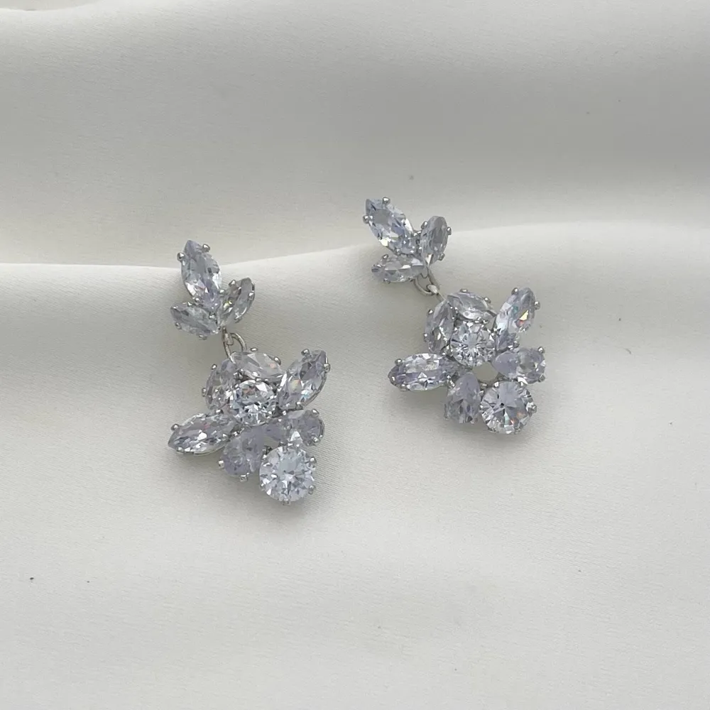 Fiore Pendente-Orecchini con Zirconia - OMZ-416-L18