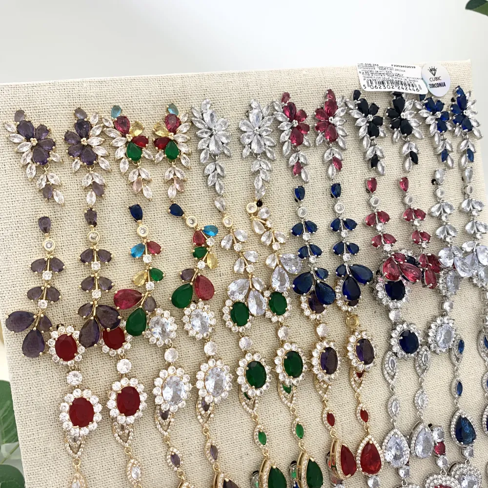 Mix Modelli Colorato-36Paia Orecchini Pendenti con Zirconia - OPM-506-244