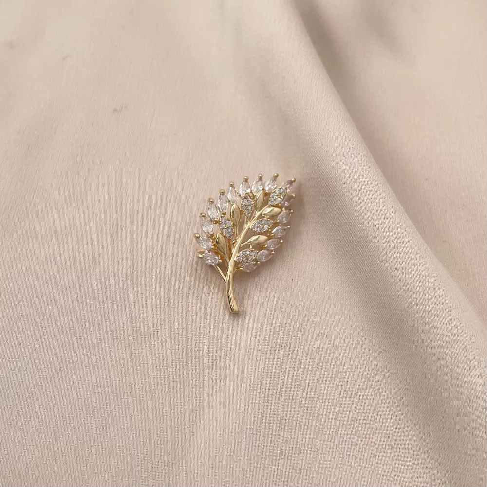 Foglia-Spilla Piccola con Zirconia - SPM-506-189