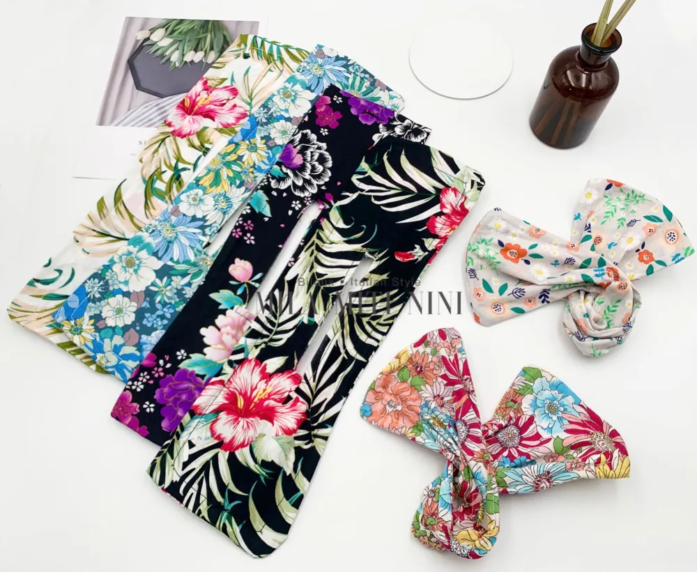 AXC143-82-Floreale-12pz Fasce per fare Chignon - AXC143-82-Floreale-12pz Fasce per fare Chignon