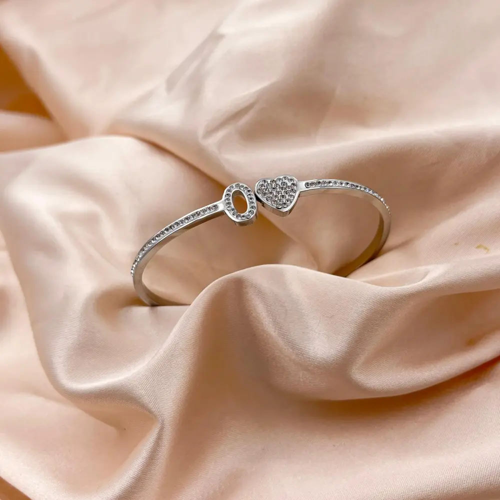 Iniziale-Bracciale Rigido in Acciaio - BAR413-1083