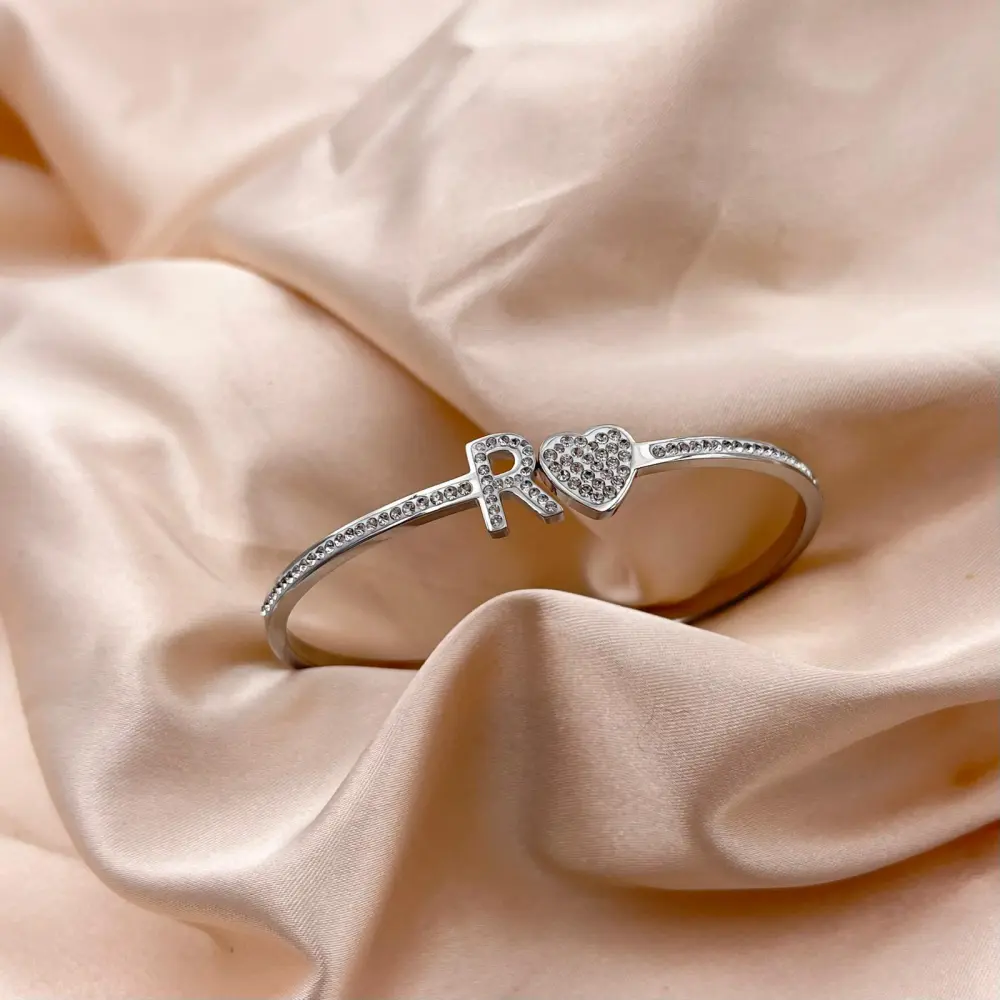 Iniziale-Bracciale Rigido in Acciaio - BAR413-1083