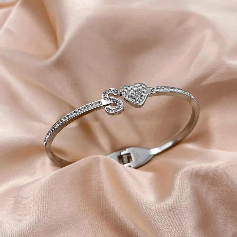 Iniziale-Bracciale Rigido in Acciaio - BAR413-1083