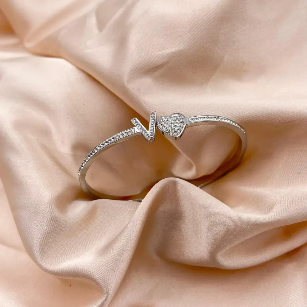 Iniziale-Bracciale Rigido in Acciaio - BAR413-1083