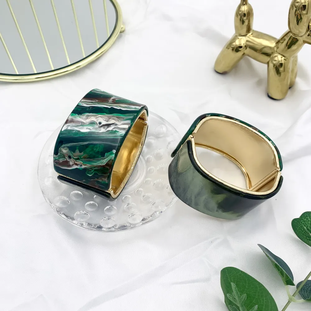 Fantasia-Bracciale Rigido Moda in Resina - BMM-1508