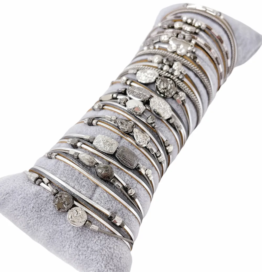 12Pz Bracciali +Cuscino in Omaggio - BPM176-230-Multifili con Charmes-12 Pz Bracciali