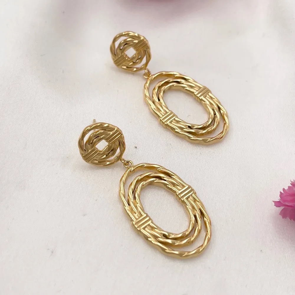 Cerchio Ovale-Orecchini in Acciaio - OAP-729-26