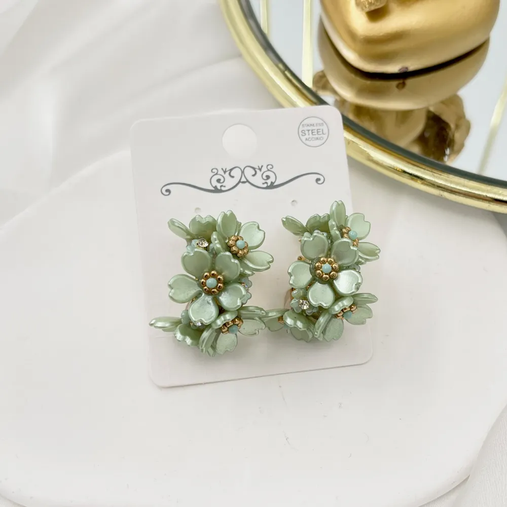 Cerchio Con fiore-Orecchini in Acciaio - OAP-732-344