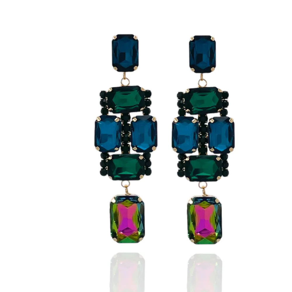 Fantasia -Orecchini Moda con Pietre Colorqte - OMM-381-207