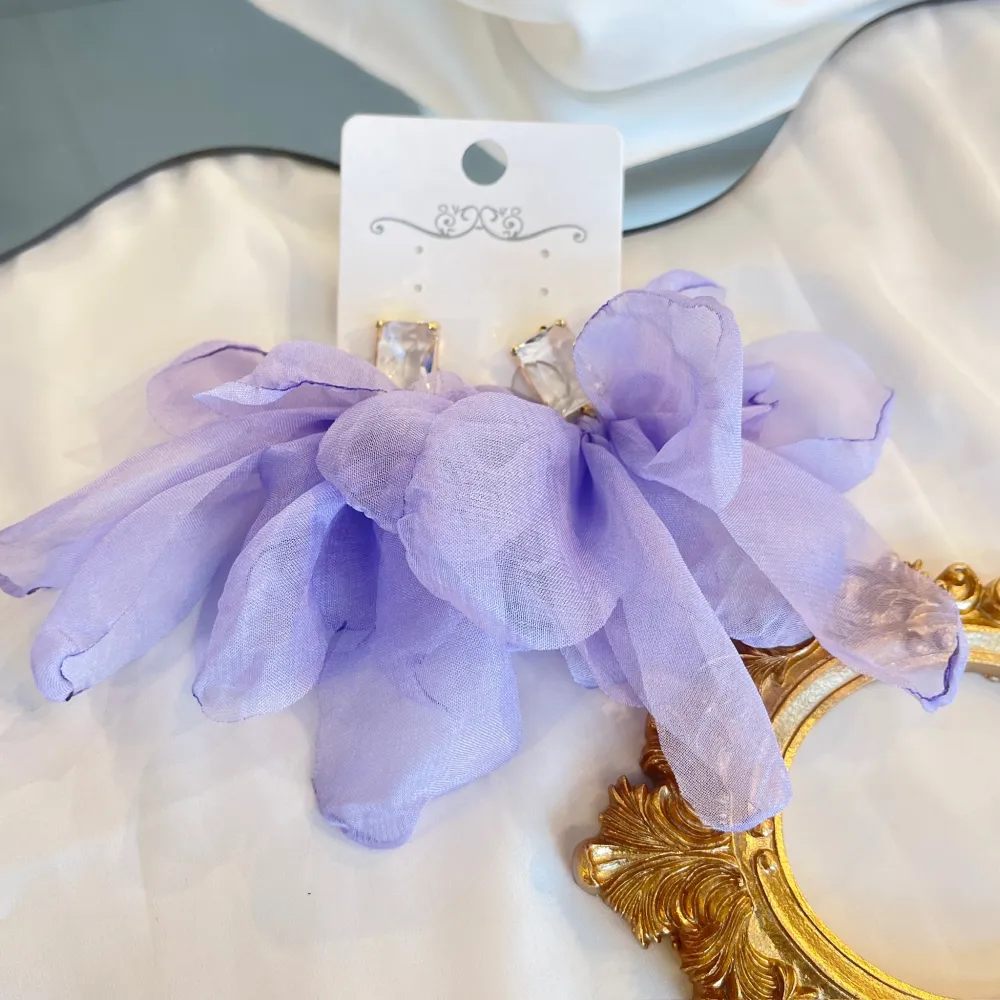 Punto Luce con Petali  -Orecchini Moda - OMM-769-02