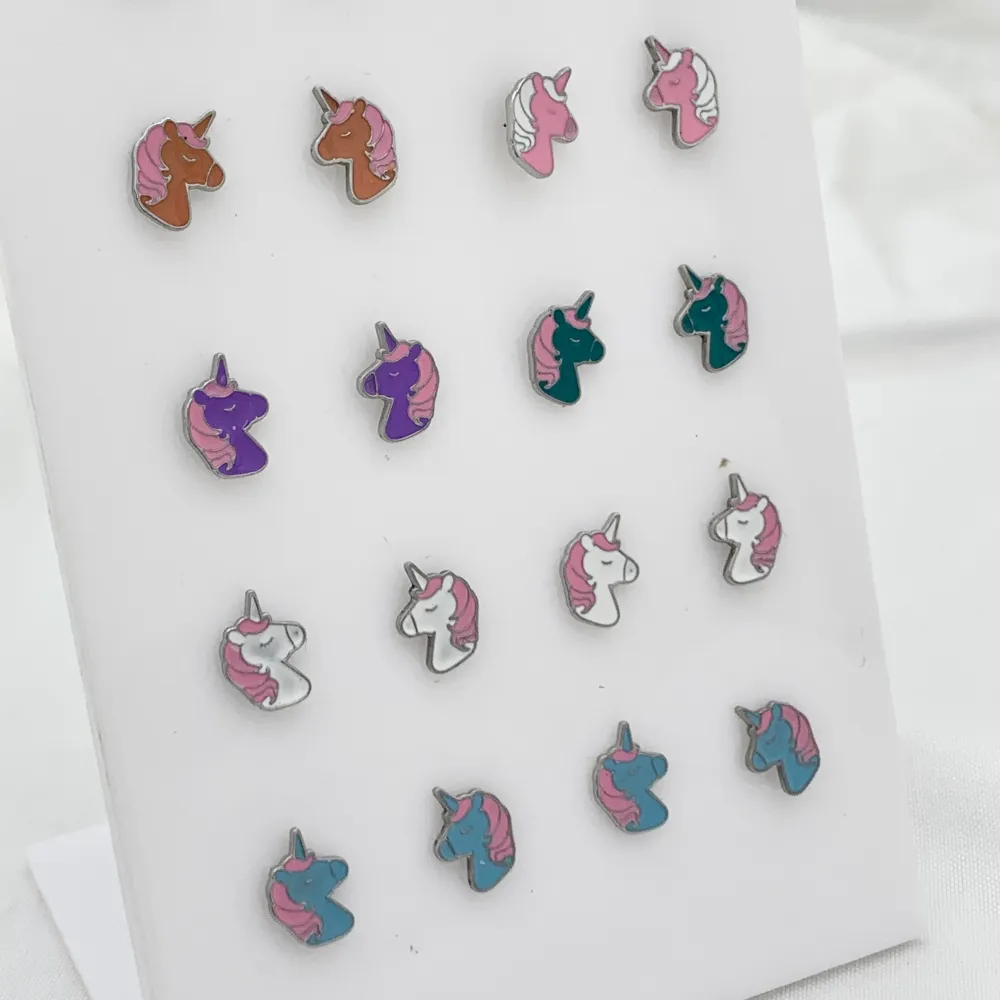 Unicorno Smaltato-12Paia Orecchini a Lobo in Acciaio - OPA-103-AA2408E