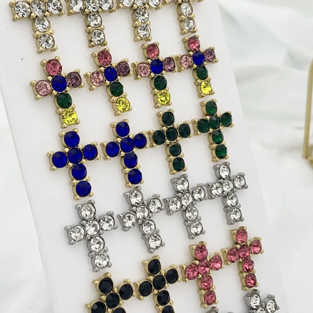 Croce con Strass-12Paia Orecchini a Lobo in Acciaio - OPA-103-AA2410E