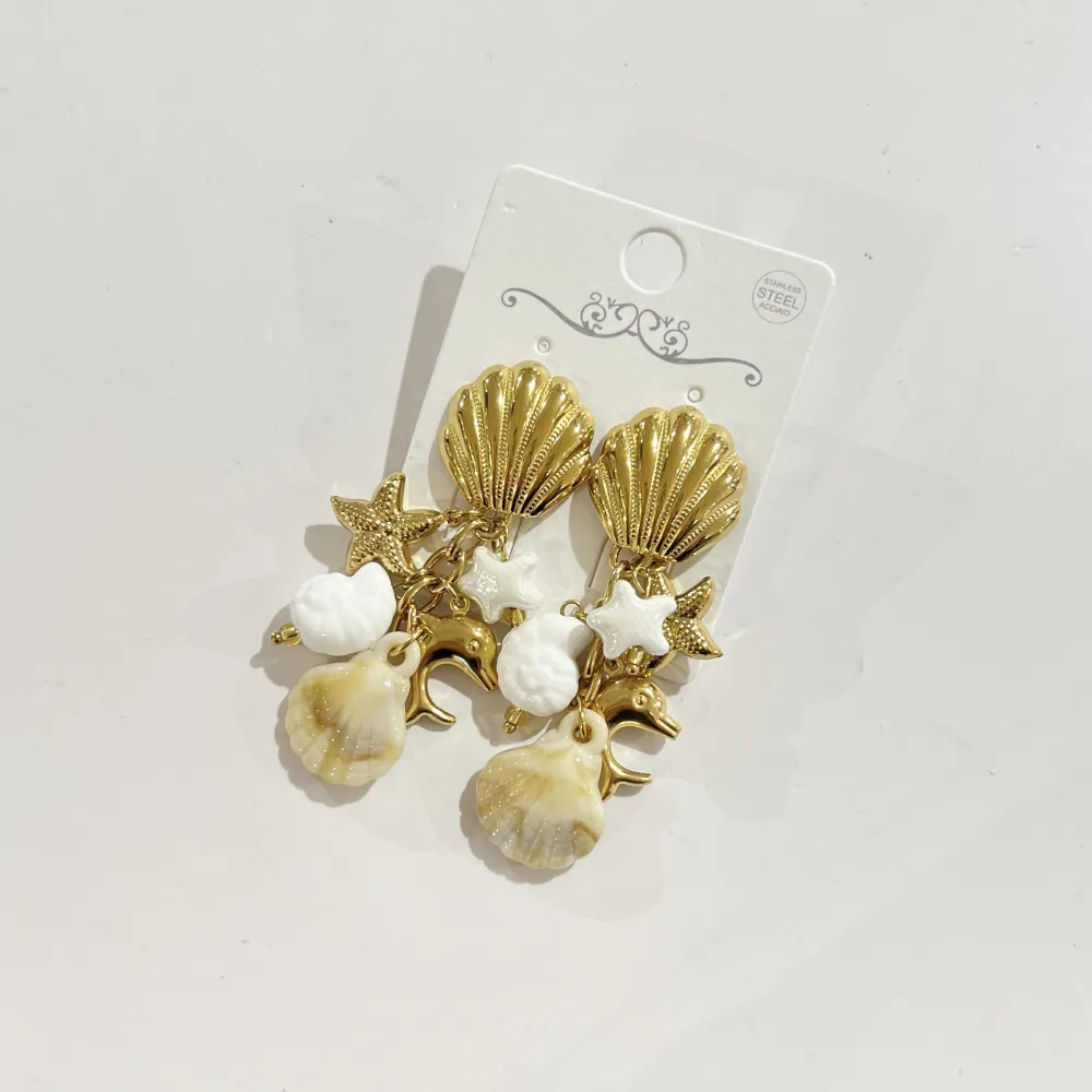 Stella Marina Delfino Conchiglia-Orecchini in Acciaio - OR-732-524