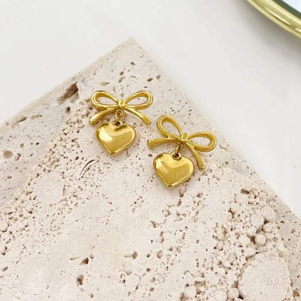 Farfalla in acciaio -Orecchini con Zirconia - OR-754-12