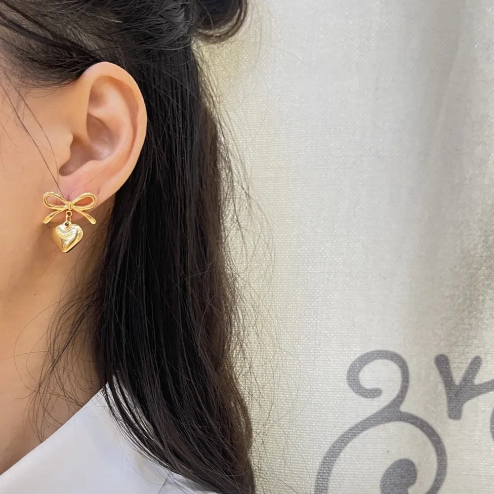 Farfalla in acciaio -Orecchini con Zirconia - OR-754-12