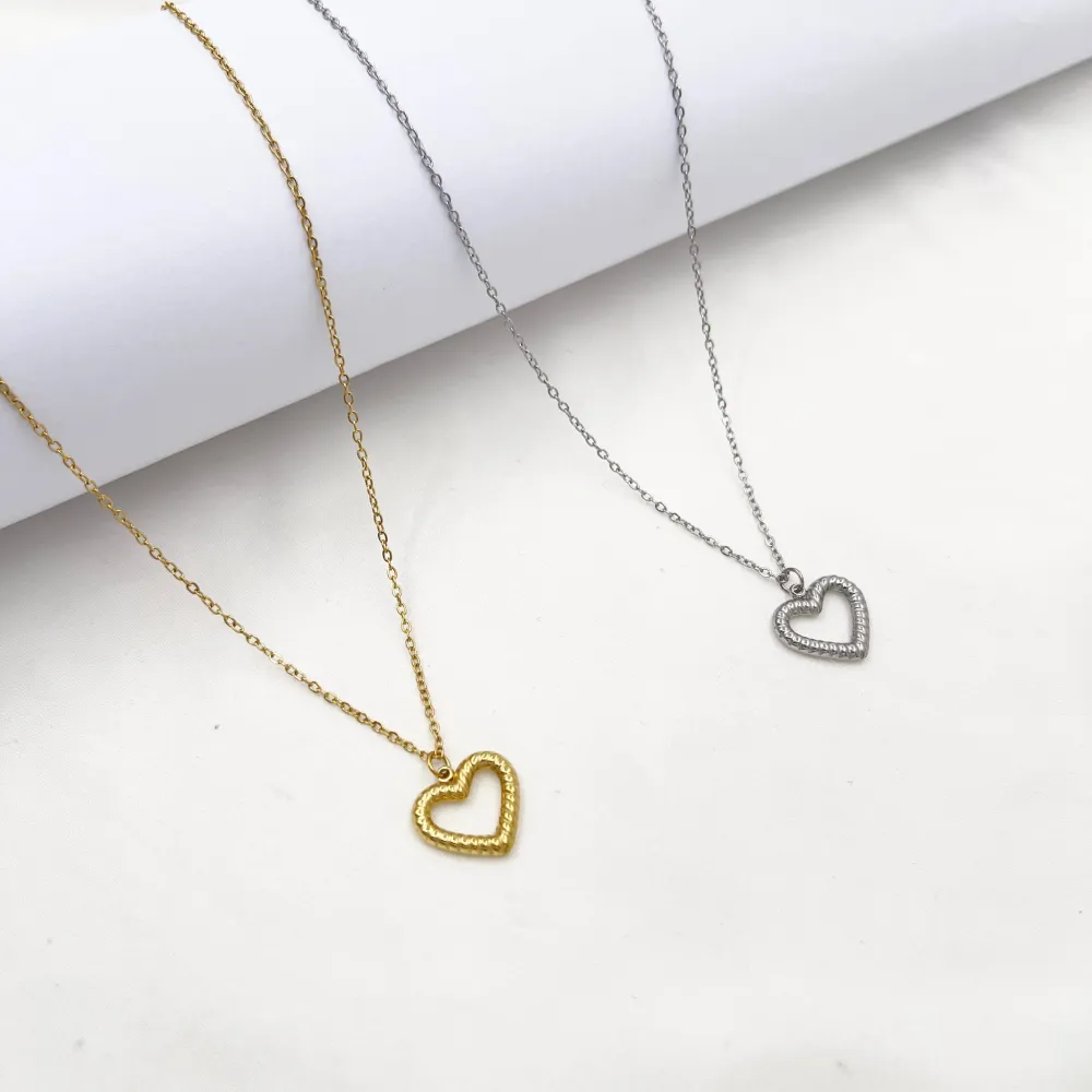 Cuore Vuoto-Collana Corta in Acciaio - CL-413-3735
