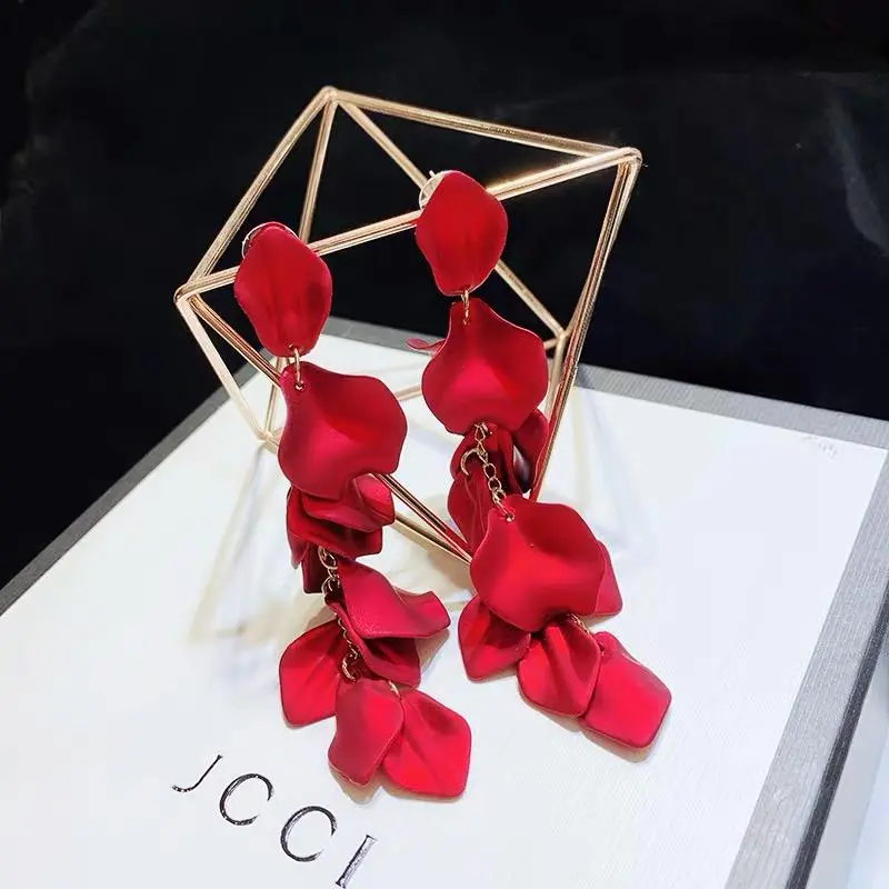 OMM520-72-Petali Rosa-Orecchini Moda_2