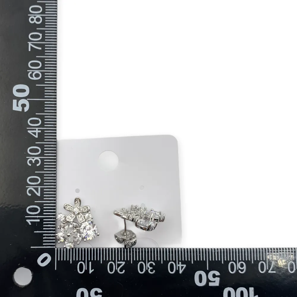 OMZ6235-Fiore- Orecchini a Lobo_Argento_2