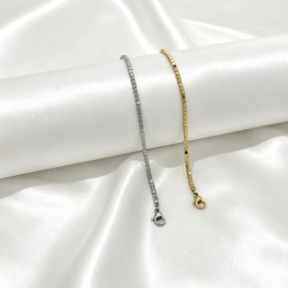 Quadratini-Bracciale in Acciaio - BR-413-3284