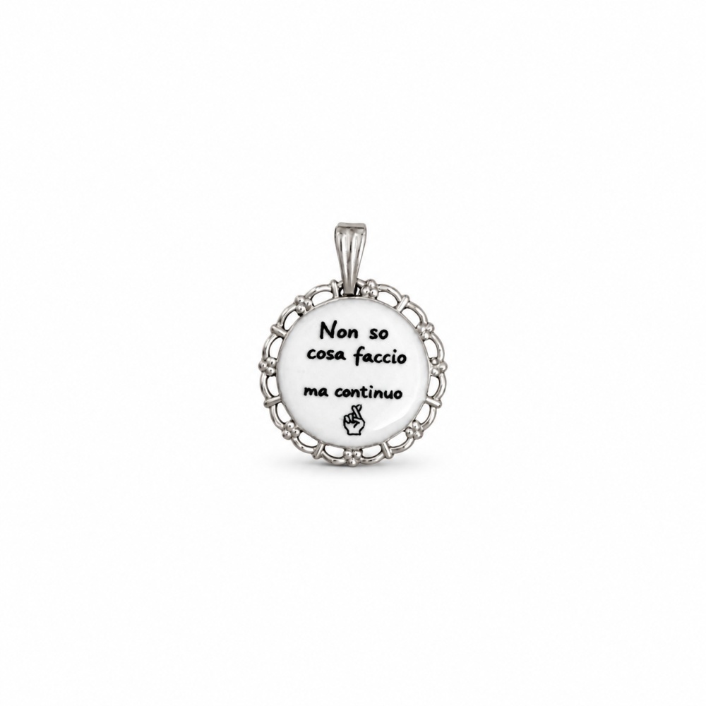 [DIY-732-8] Non So Cosa Faccio Ma Continuo-Ciondolo/Charms in Acciaio - DIY-732-8 (Argento)