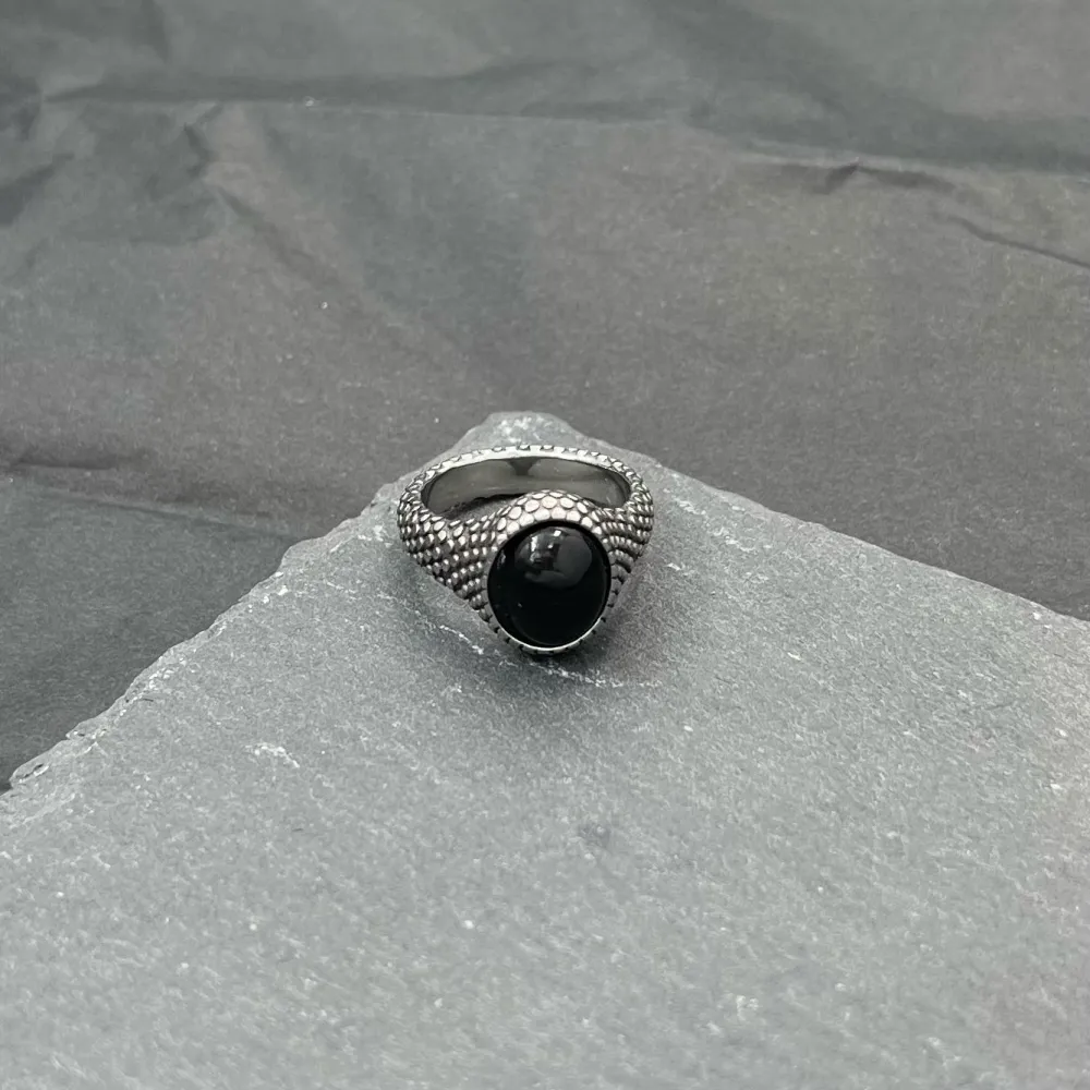 [AAM-518-230] Pietra Nera-Anello in Acciaio con Misure - AAM-518-230