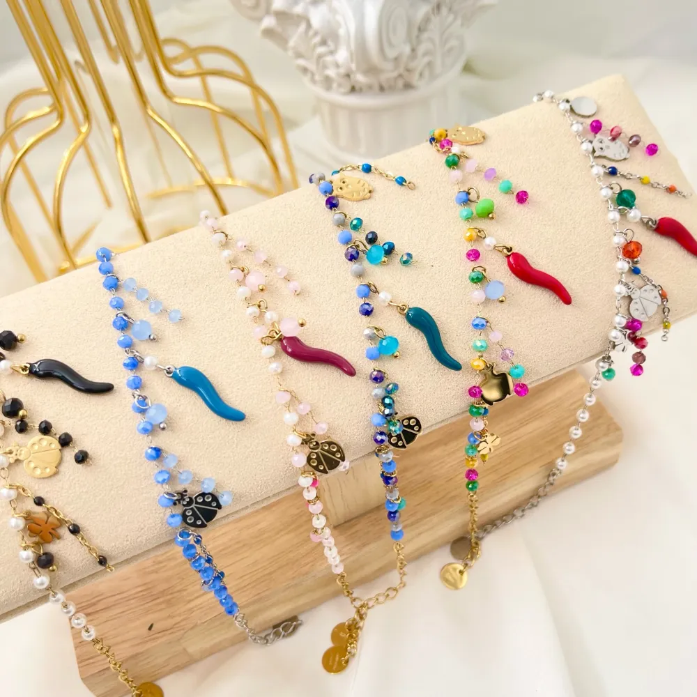 Cornino con Pendenti-Bracciale in Acciaio com Chiusura - BAC-103-AA1181B