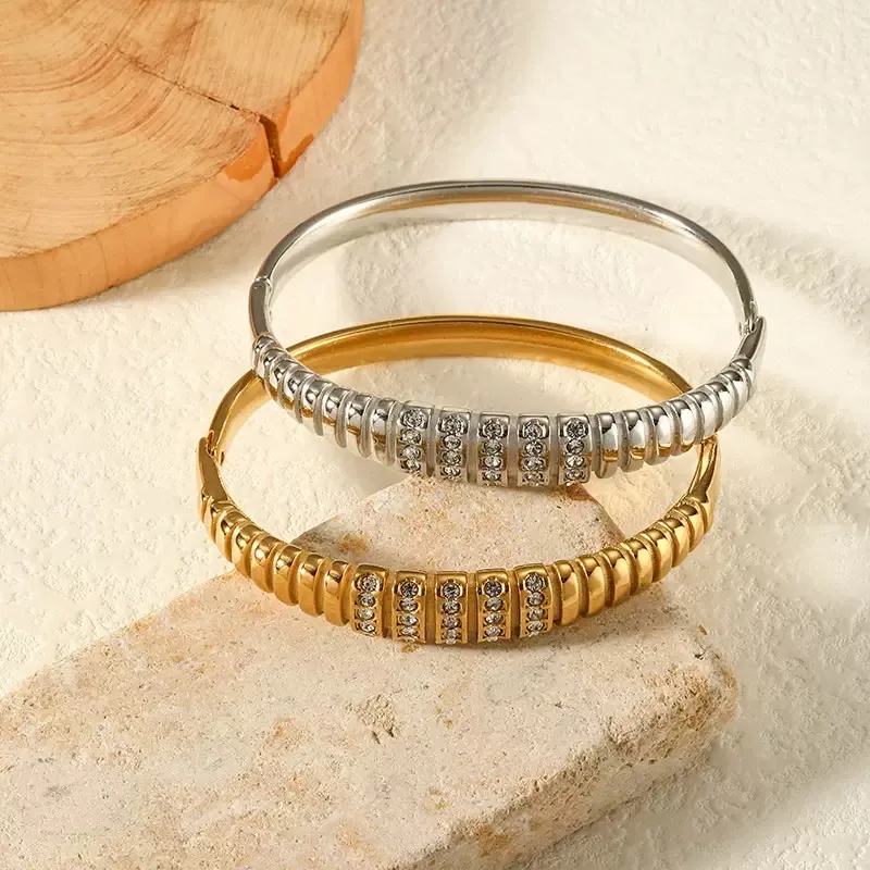 Catena -Bracciale Rigido in Acciaio - BAR-103-AA5848B