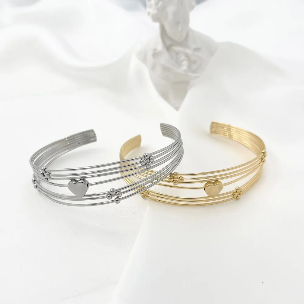 Multifili con Cuore-Bracciale Rigido in Acciaio - BAR-208-309 (Oro Giallo)