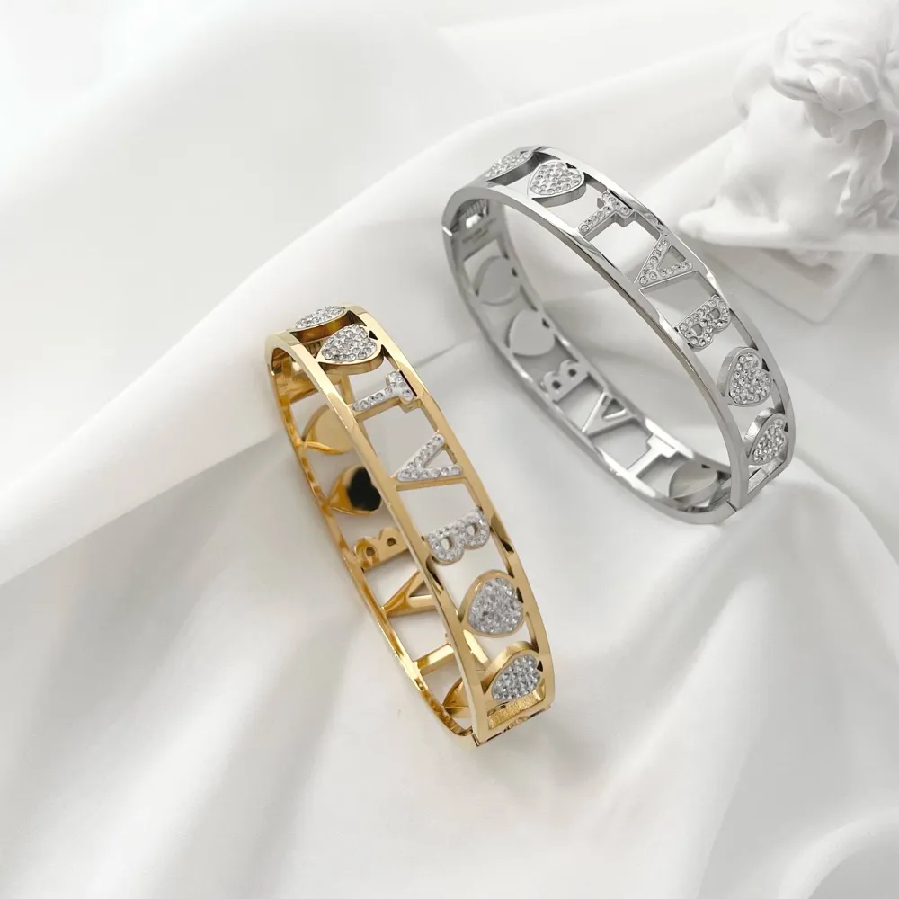 TVB-Bracciale con Scritte Rigido in Acciaio - BAR-413-1066 TVB