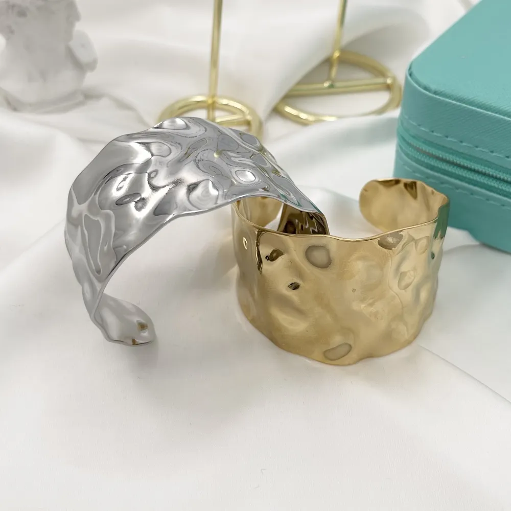 Semplice-Bracciale Rigido in Acciaio - BAR-413-6664 (Argento)