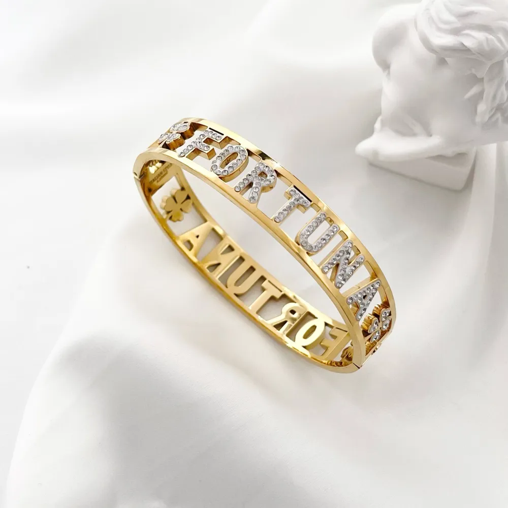 [BAR-413-D11 Fortuna] Fortuna-Bracciale con Scritte Rigido in Acciaio - BAR-413-D11 Fortuna (Oro Giallo)