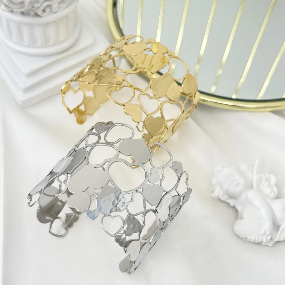 Cuore-Bracciale Rigido in Acciaio - BAR-732-227 (Oro Giallo)