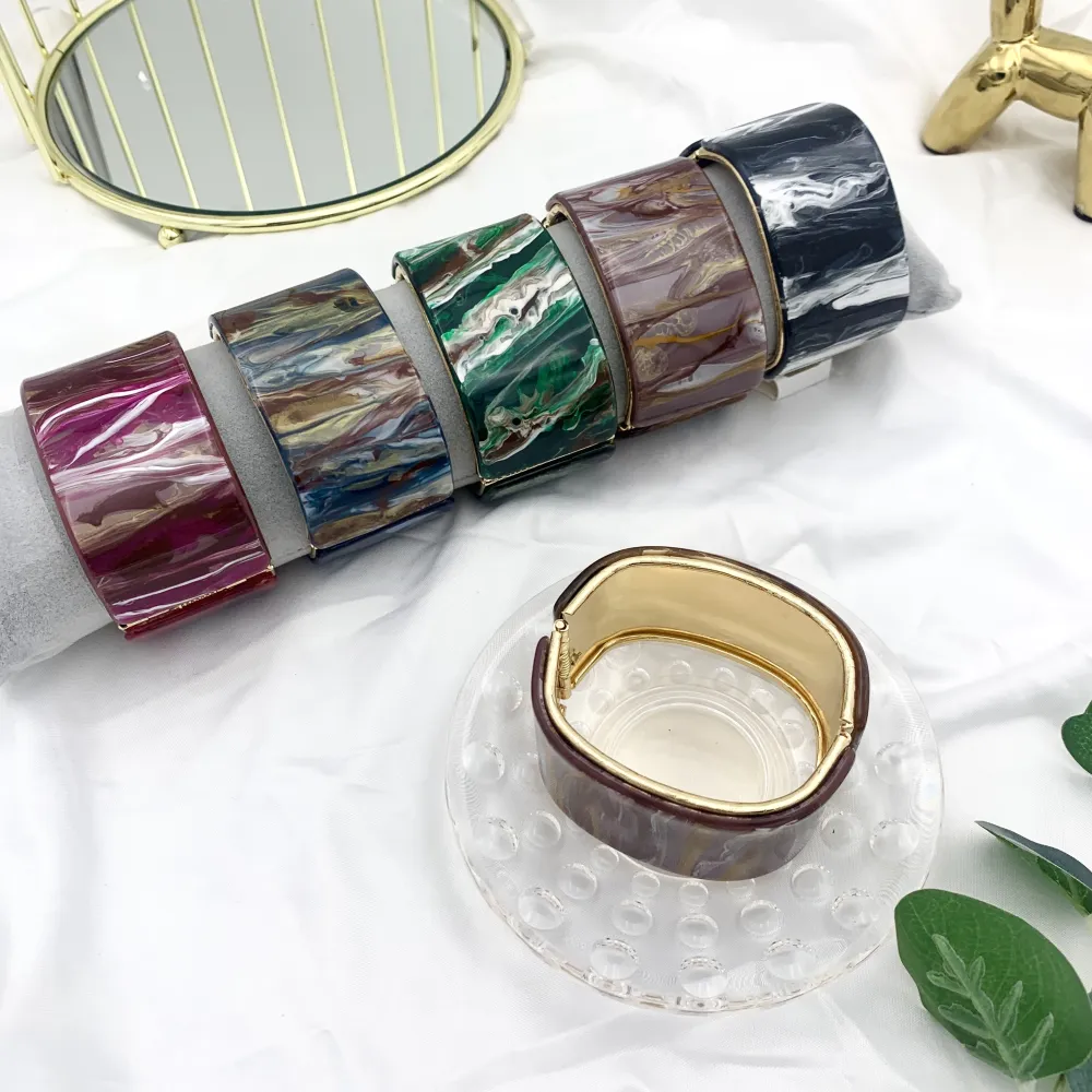 Fantasia-Bracciale Rigido Moda in Resina - BMM-1508