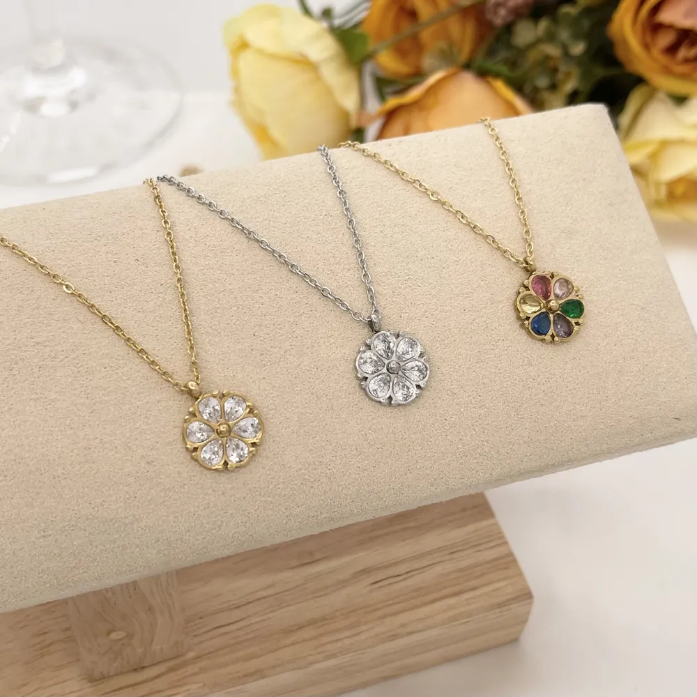 Fiore con Zirconia-Collana Corta in Acciaio - CAC-103-AA2426N