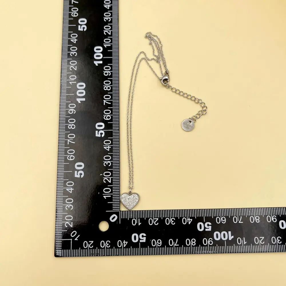 [CAC413-2040A] Cuore con Strass-Collana Corta in Acciaio - CAC413-2040A