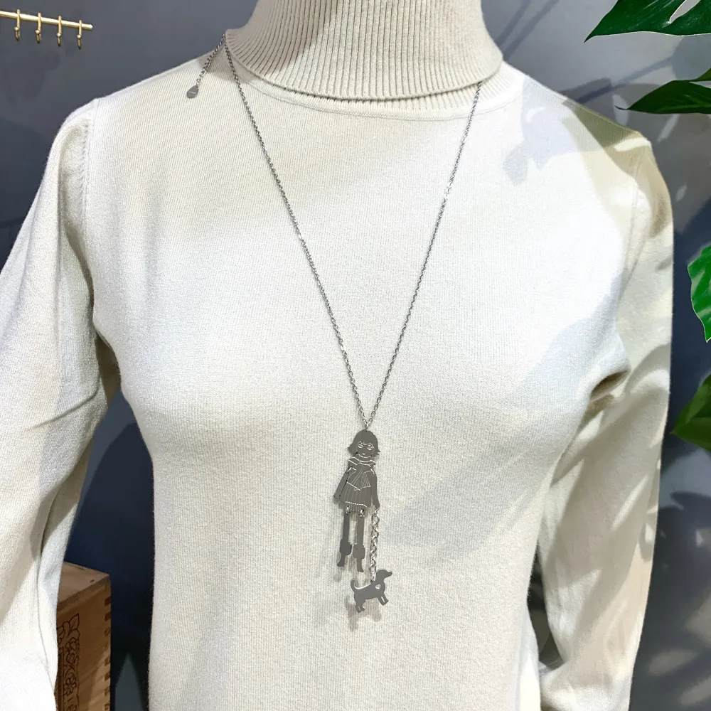 Donna con Cane-Collana Lunga in Acciaio - CAL-413-2344 (Oro Giallo)