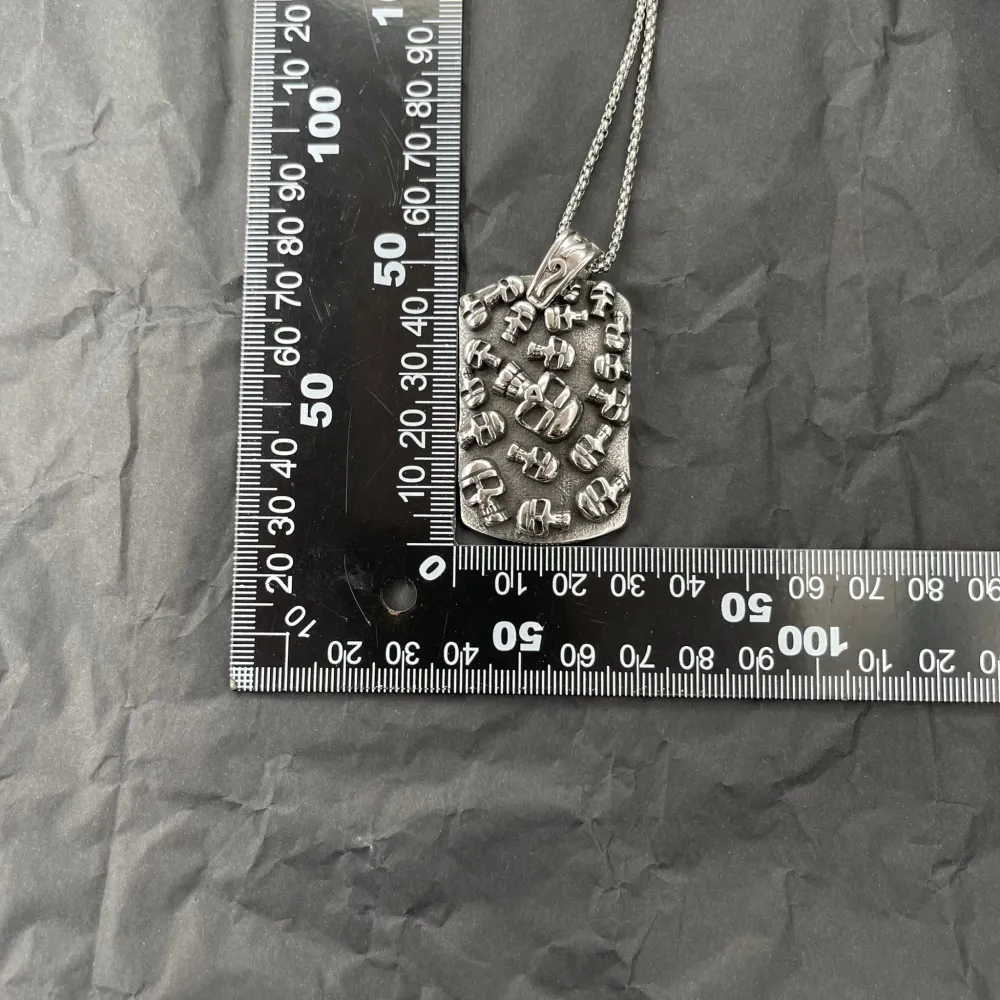 [CAU-600-B252] Target con teschi -Collana Lunga in Acciaio da Uomo - CAU-600-B252