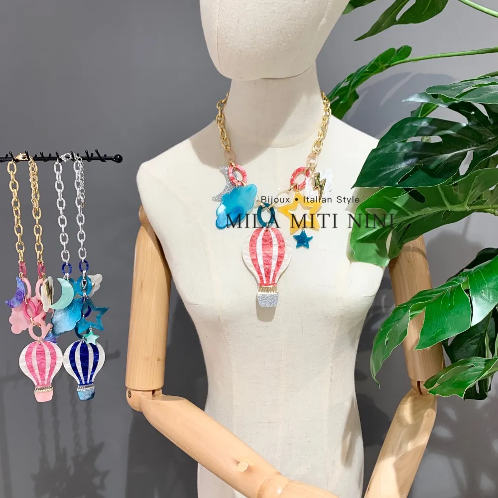 Mongolfiera-Collana Corta in Resina - CMC-11725 (Blu)