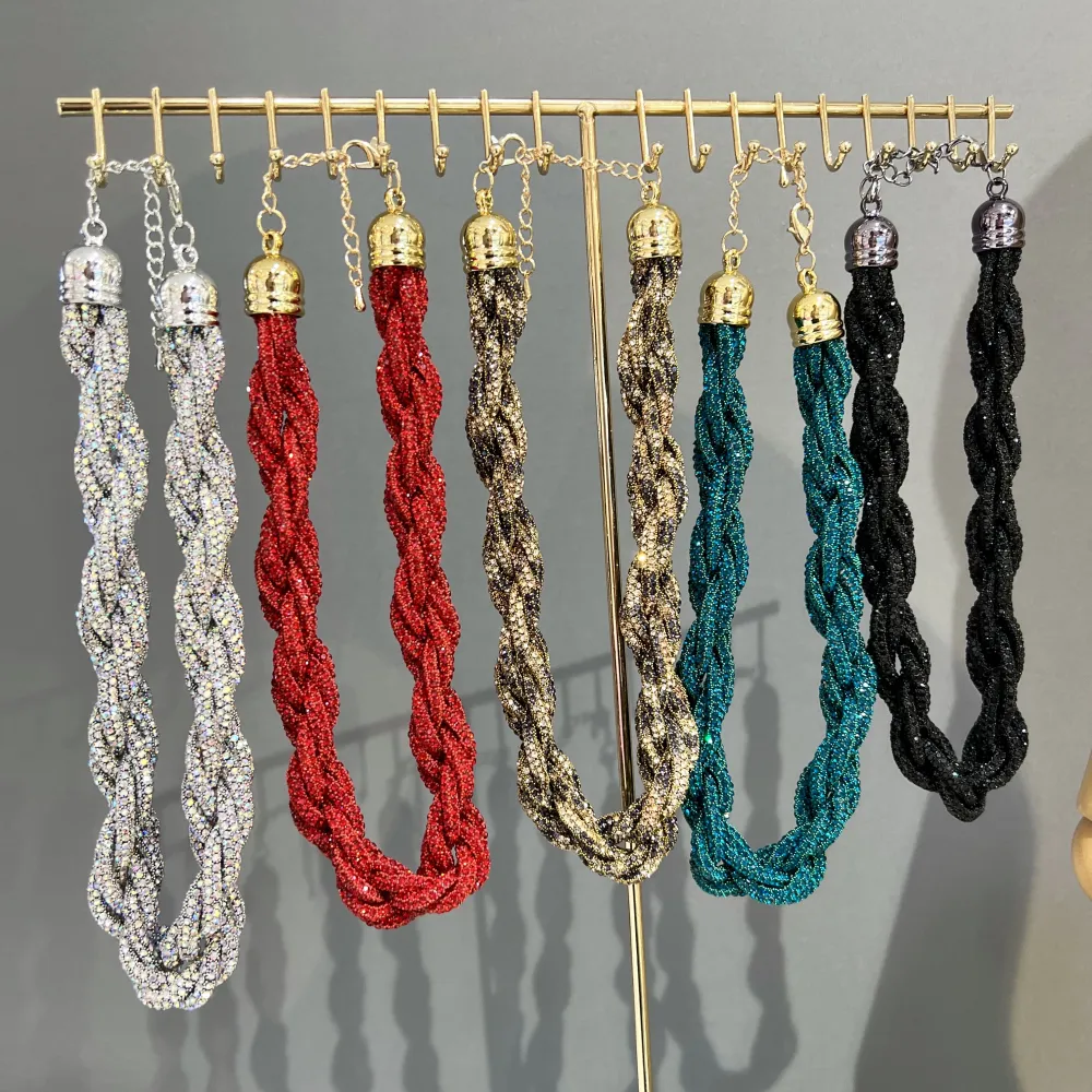 Intrecciato -Collana Corta Moda - CMC-759-19 (Nero)