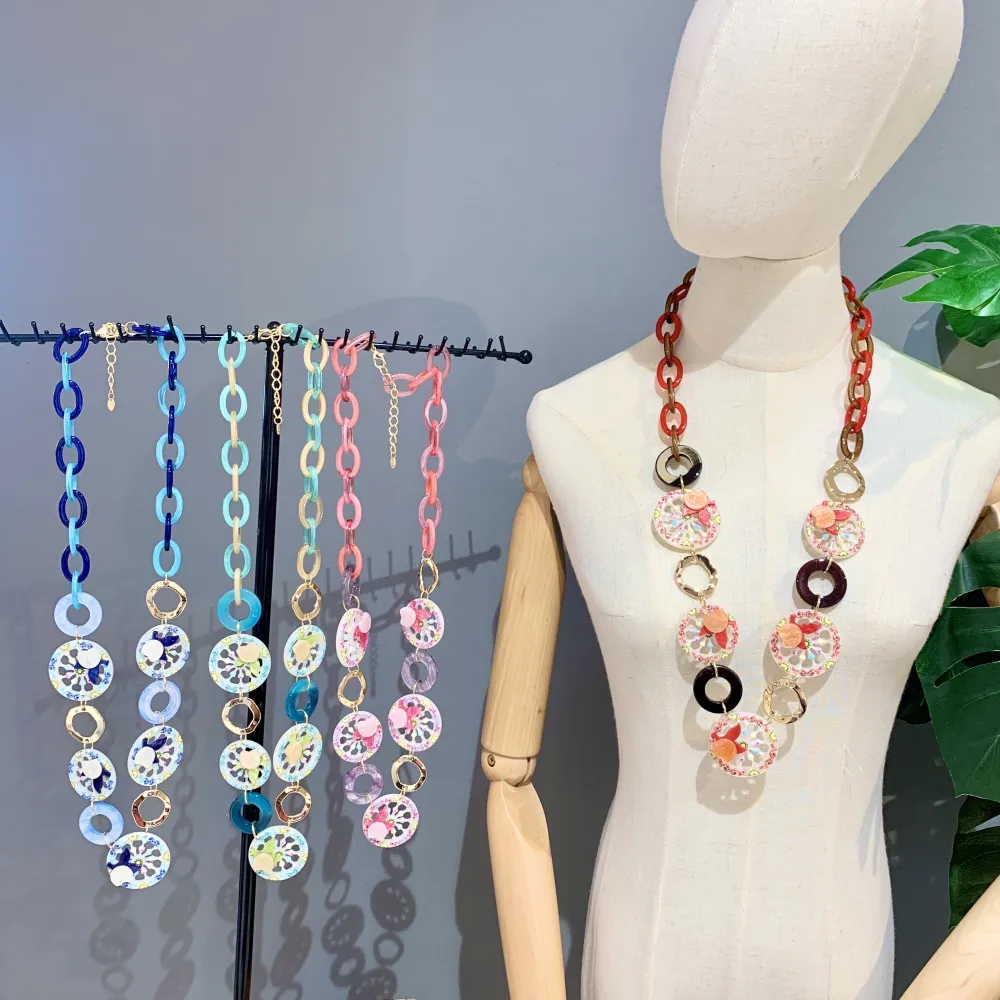 Route Carrozza Sicily-Collana Lunga Resina - CML-15351 (Fucsia)