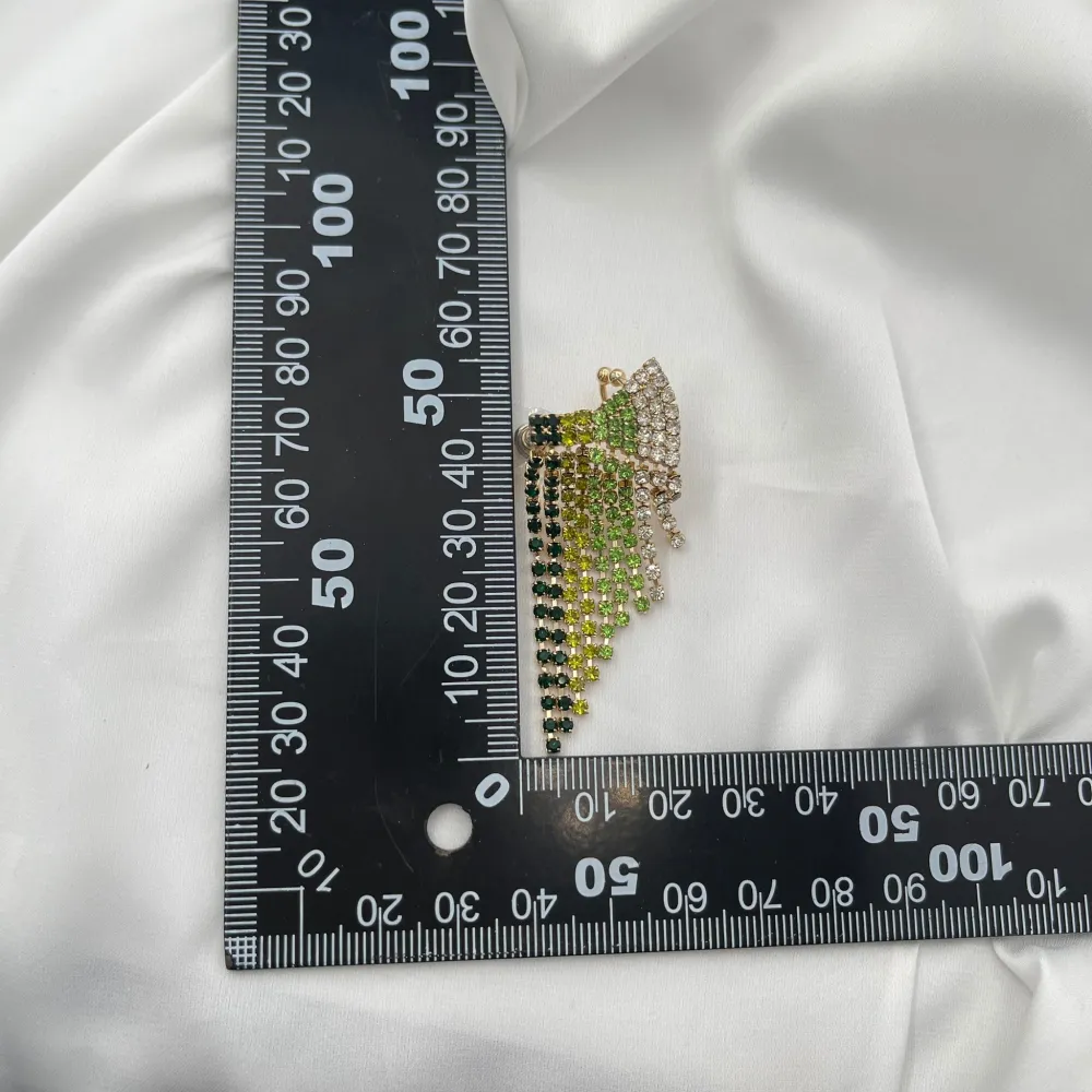 Napine-Earcuff con Zirconia - EAK-321-40 (Bianco/Argento Dx)