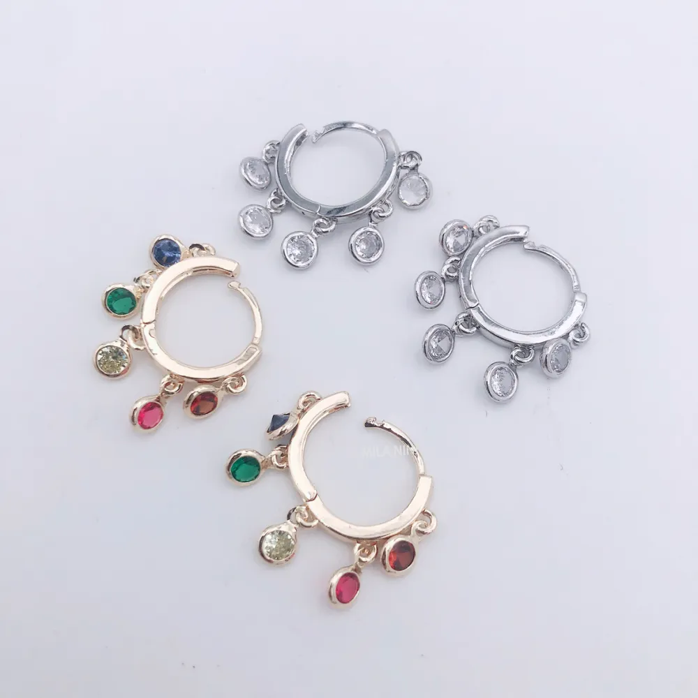 Orecchini zirconia - Grappoli cerchio 5767 - Orecchini cerchio zirconia (Oro)