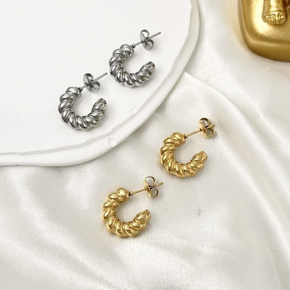 Cerchio Lavorato-Orecchini a Cerchio in Acciaio - OAP-103-AA3351E (Oro Giallo)