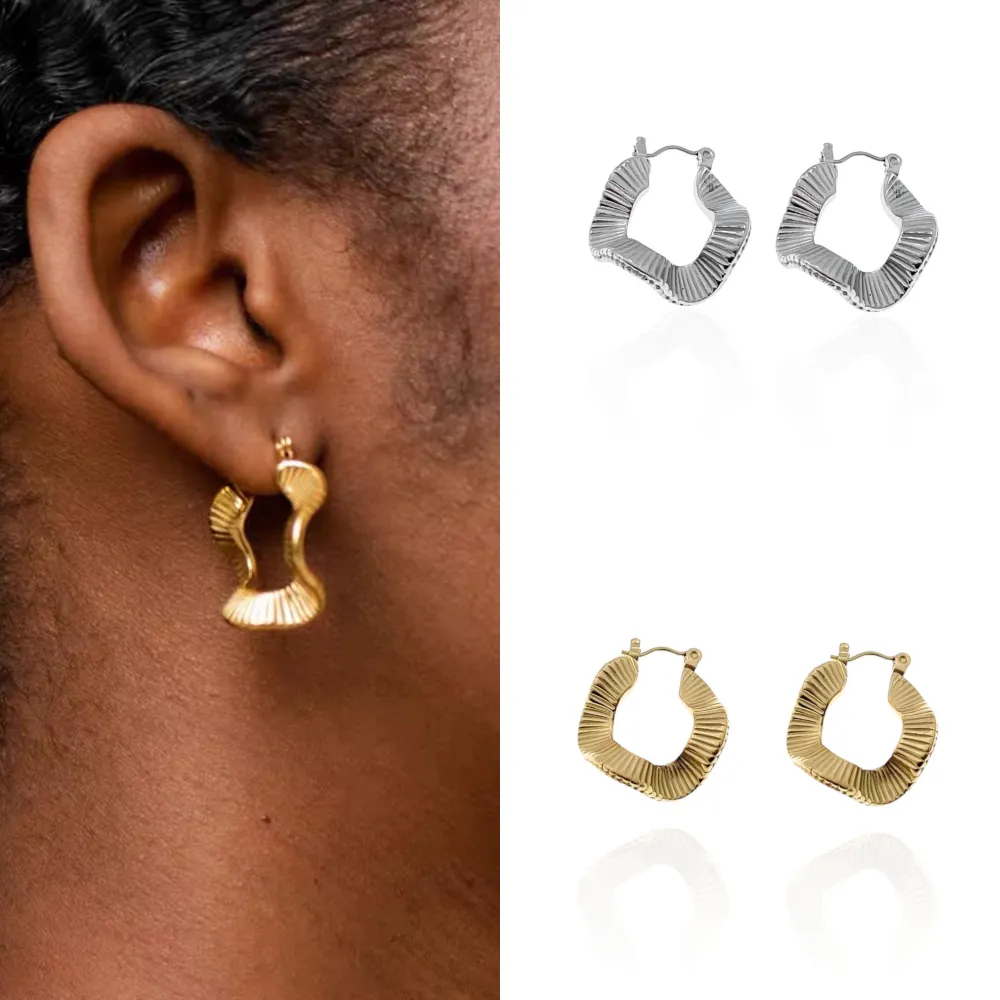 Cerchi Ondulati-Orecchini in Acciaio - OAP-208-313