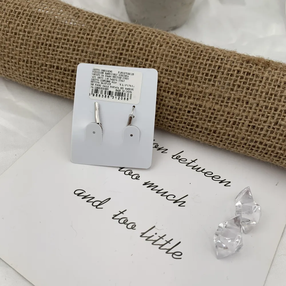 [OMZ-XP2066] Goccia a Monachella-Orecchini con Zirconia - OMZ-XP2066