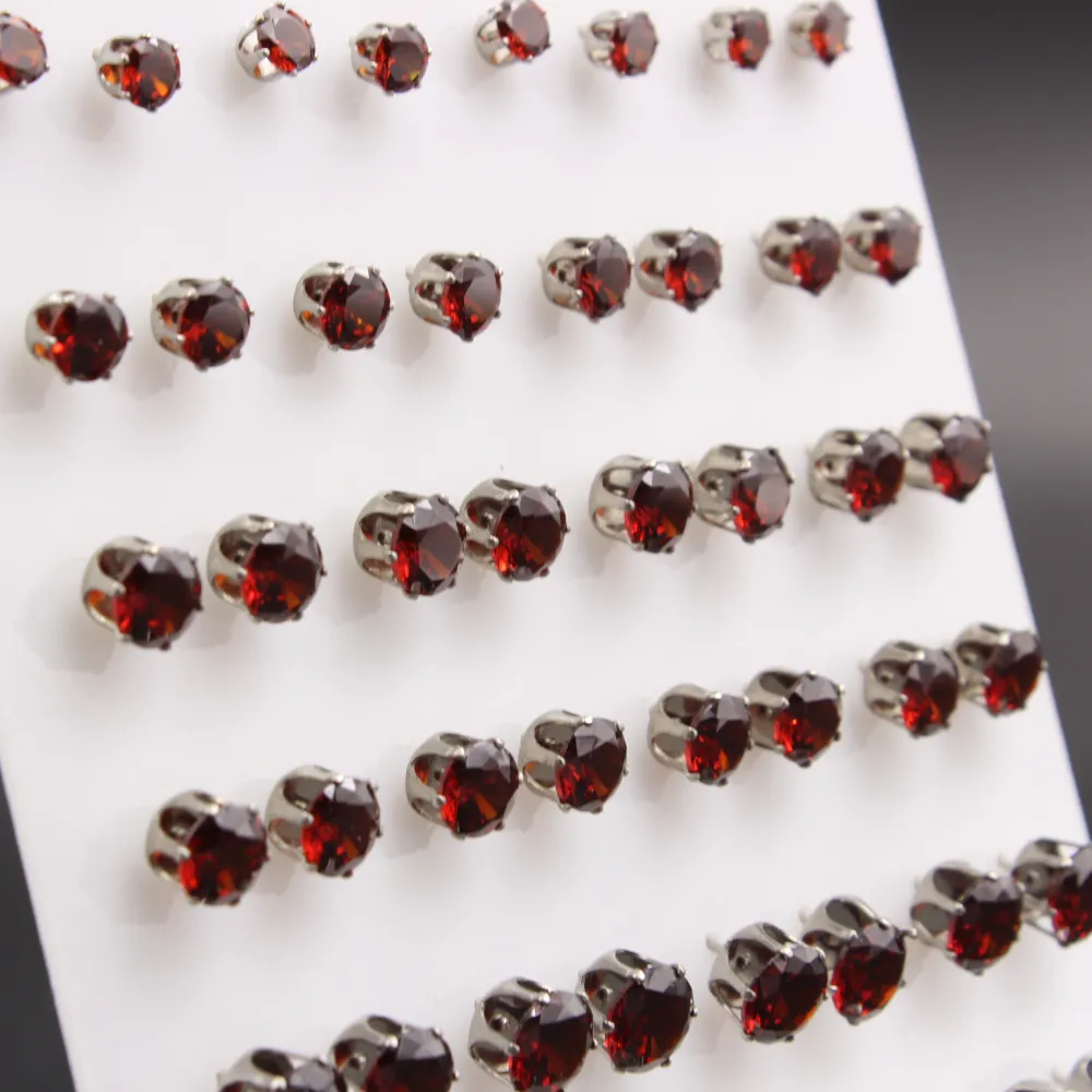 OPA- Punto Luce Scalare 5013- 36 Paia Orecchini in Acciaio - OPA- Punto Luce Scalare 5013- 36 Paia Orecchini in Acciaio